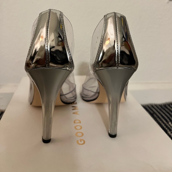 New In Box Good American Glass Cinder-F*cking-Rella Pump - Picture 8 of 14